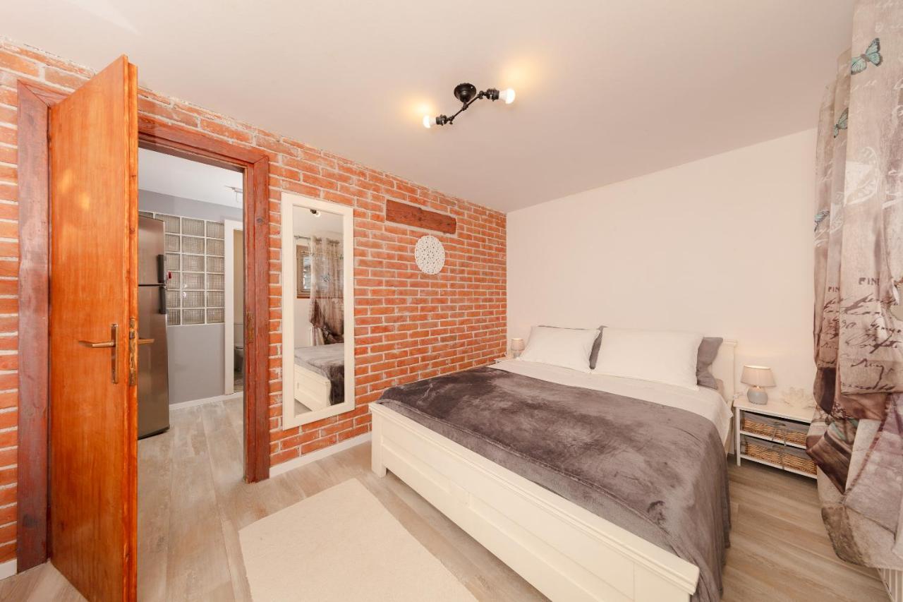 Casa Mia - Apartman Zara Медулин Екстер'єр фото