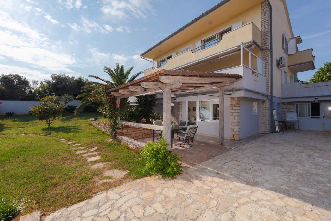 Casa Mia - Apartman Zara Медулин Екстер'єр фото